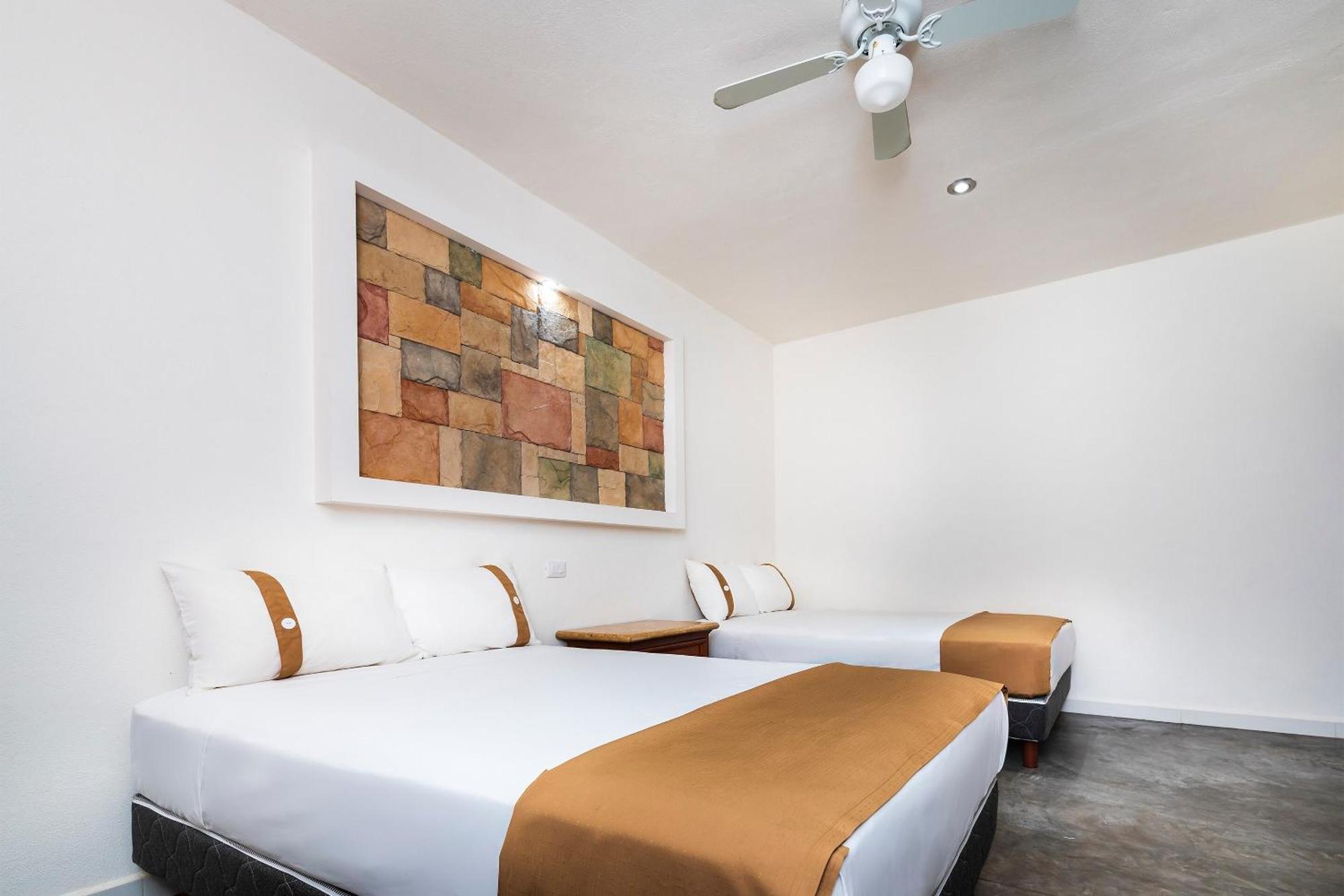Capital O Hotel Joyma Suites, San Luis San Luis Potosí Eksteriør billede