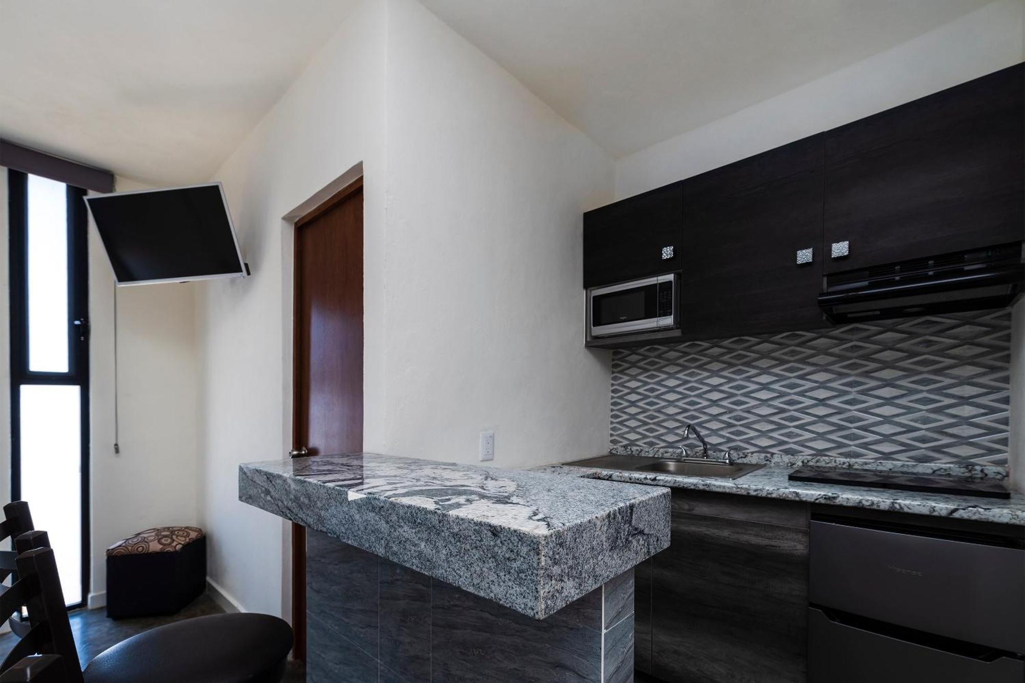 Capital O Hotel Joyma Suites, San Luis San Luis Potosí Eksteriør billede